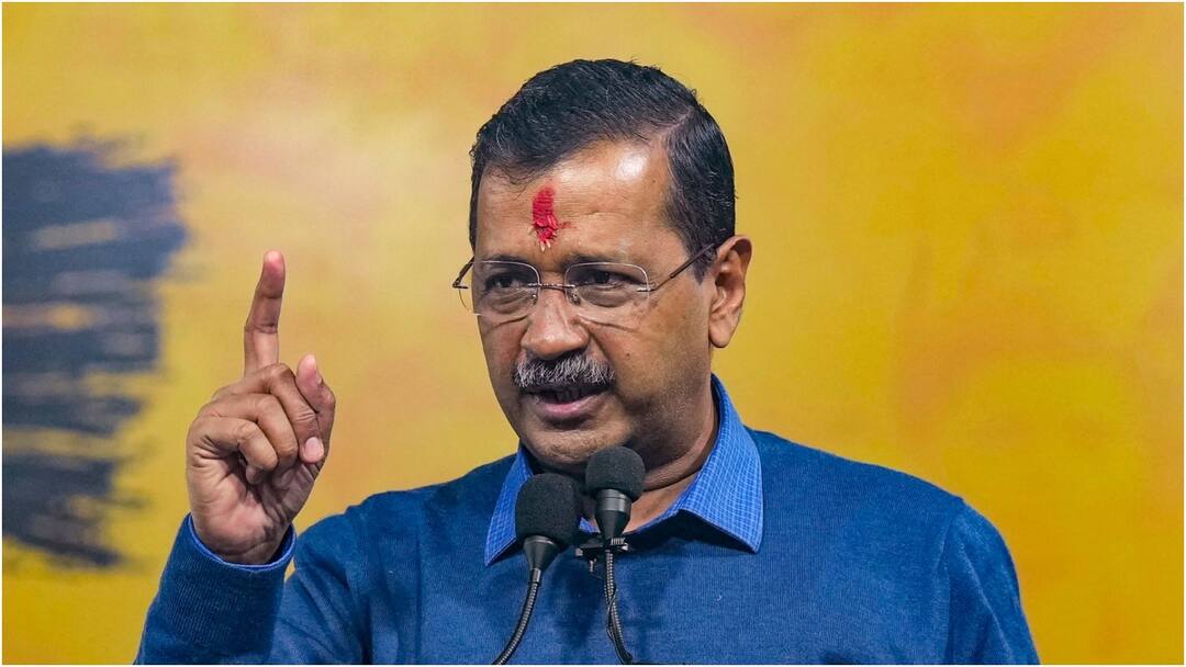 Delhi Election 2025: 'अरविंद केजरीवाल पर हुए कई बार हमले', चुनाव आयोग से AAP ने की शिकायत delhi election 2025 aap writes election commission and claims arvind kejriwal has been attacked many times Delhi Election 2025: 'अरविंद केजरीवाल पर हुए कई बार हमले', चुनाव आयोग से AAP ने की शिकायत