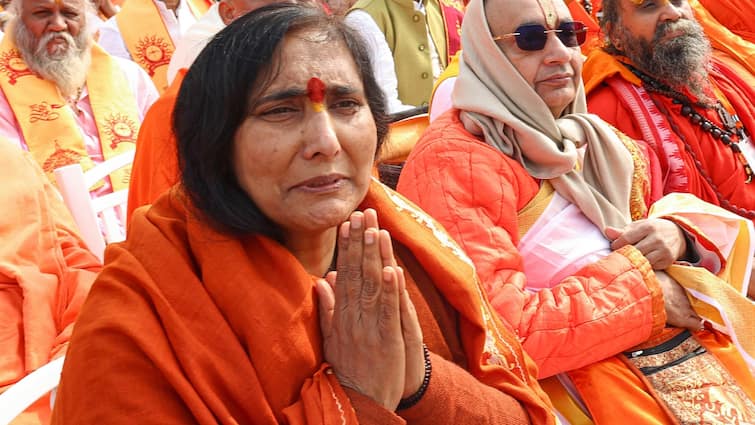 Sadhvi Ritambhara got Padma Bhushan for social work Punjab News | राम मंदिर से जुड़ी रहीं साध्वी ऋतंभरा को पद्म भूषण, इस वजह से मिला सम्मान