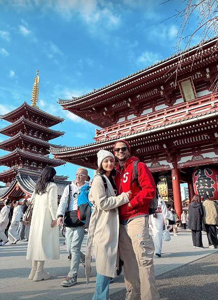 Kunal Kemmu, on his part, shared a series of photographs from their travels and penned a touching note for his wife.