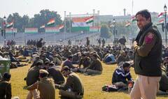 गणतंत्र दिवस के लिए दिल्ली ट्रैफिक एडवाइजरी जारी, जानें कौन से रास्ते आज शाम से ही हो जाएंगे बंद