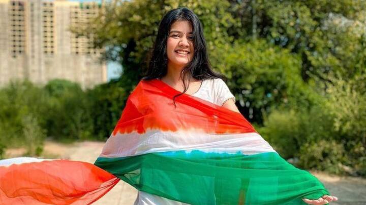 Simple White Patiala Suit: A simple white Patiala suit paired with a tricolour dupatta will go well; that creates a balanced traditional set for the occasion. (Image Source: Pinterest/ FAITH__1)