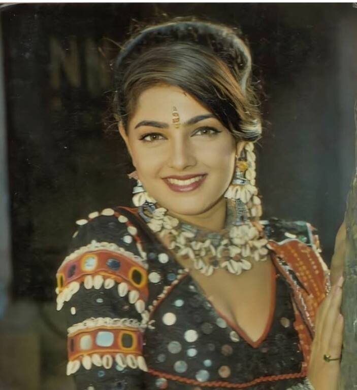 ममता कुलकर्णी ही 2016 साली पुन्हा एकदा चर्चेत आली होती. तिचे नाव ड्रग्ज तस्करीशी जोडण्यात आले होते.
