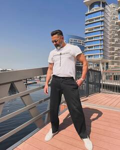 पिता और भाई थे सुपरस्टार, फिर भी फ्लॉप रहा इस एक्टर का करियर, सालों बाद एक फोन ने यूं बदली किस्मत