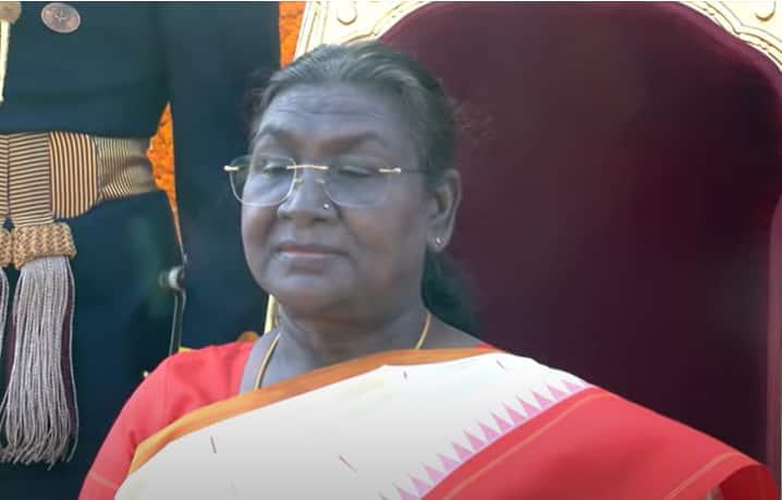 On Sunday, the parade began at 10:30 AM with President Droupadi Murmu taking the salute after arriving at Kartavya Path in a 