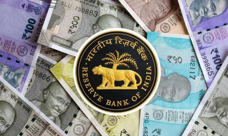 RBI hike atm withdrawl amount 2rs with may 2 shocks middle class people நடுத்தர மக்களுக்கு மீண்டும் அடி... ஏடிஎம் சேவை கட்டணத்தில் கைவைத்த ரிசர்வ் வங்கி!