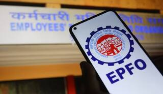 EPFO में यंग प्रोफेशनल्स के लिए निकली भर्ती, सैलरी 50 हजार से ज्यादा, तुरंत करें यहां से अप्लाई