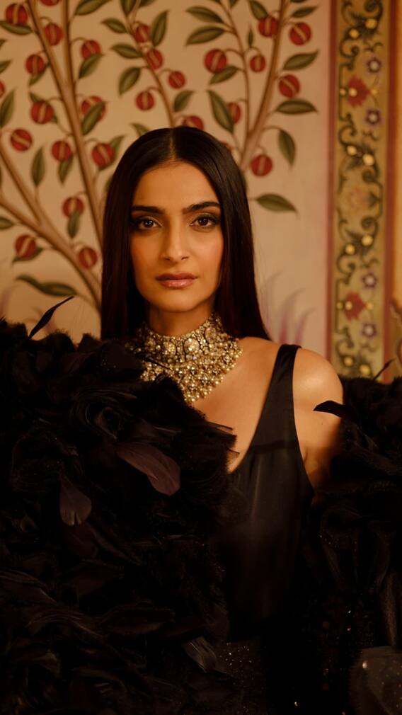 Sonam Kapoor Slays Like A Queen In A Black Ensemble