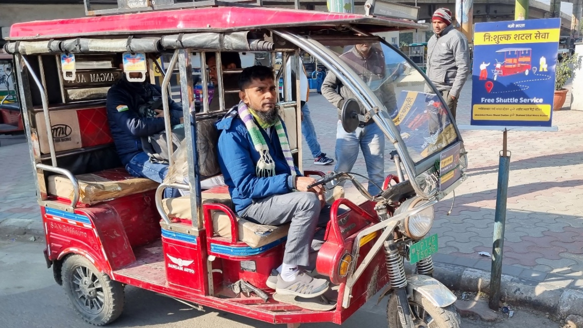 NCRTC ने गाजियाबाद में यात्रियों की सुविधा के लिए शुरू की निःशुल्क शटल सर्विस, जानें वजह