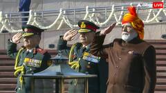 सफेद कुर्ता-पायजामा, कोट और लाल-पीले रंग का साफा... गणतंत्र दिवस पर पीएम मोदी का लुक फिर चर्चा में