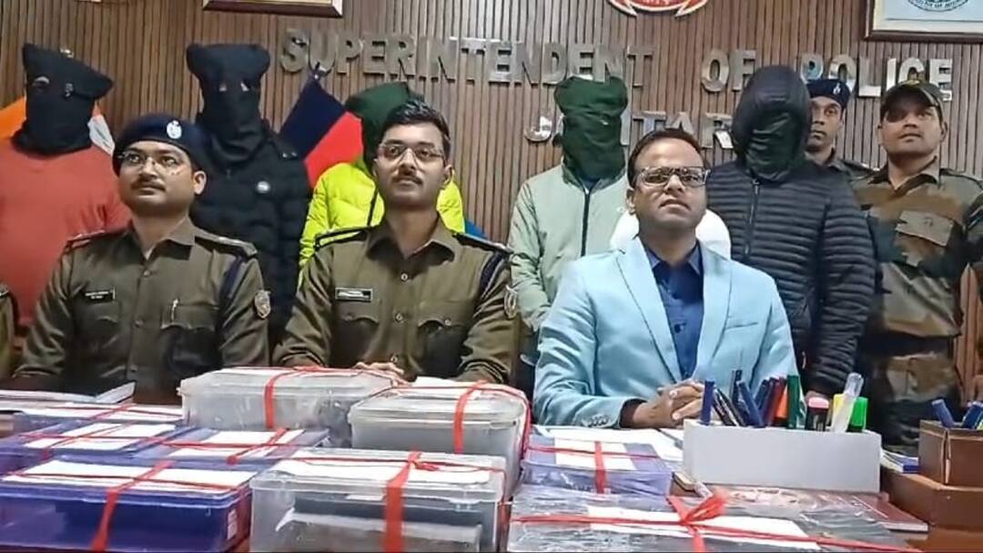 Jharkhand News Jamtara cyber cell exposed vicious gang 6 criminals arrested ann झारखंड: बिना OTP के ही करते थे अकाउंट साफ, 400 वारदात में करोड़ों की ठगी, जामताड़ा साइबर सेल ने शातिर गैंग को पकड़ा