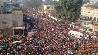 Record-Breaking Crowd in Ayodhya, 25 Lakh Devotees Gather to See Ramlala on Republic Day રામલલાના દર્શને ભક્તોનો મહાસાગર: અયોધ્યામાં 25 લાખથી વધુ શ્રદ્ધાળુઓ ઉમટ્યા, જૂના તમામ રેકોર્ડ તૂટ્યા