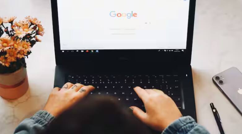 Google Chrome ਵਰਤ ਰਹੇ ਹੋ ਤਾਂ ਹੋ ਜਾਓ ਸਾਵਧਾਨ! Data ਹੋ ਸਕਦਾ ਚੋਰੀ, ਸਰਕਾਰ ਨੇ ਜਾਰੀ ਕੀਤੀ Warning govt-has-issues-a-warning-to-google-chrome-users-over-possibilities-of-data-theft Google Chrome ਵਰਤ ਰਹੇ ਹੋ ਤਾਂ ਹੋ ਜਾਓ ਸਾਵਧਾਨ! Data ਹੋ ਸਕਦਾ ਚੋਰੀ, ਸਰਕਾਰ ਨੇ ਜਾਰੀ ਕੀਤੀ Warning