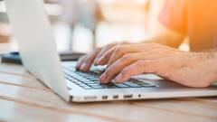 ऑफिस के लैपटॉप पर भूल कर भी न सर्च करें ये चीजें, नहीं तो हो जाएंगी दिक्कत