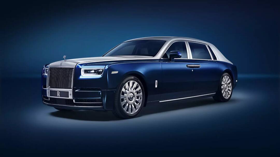 Pakistan Rolls Royce Price 20 to 30 Crore Rupees Price Comparison with India Specifications Know here पाकिस्तान में Rolls Royce खरीदने में याद आ जाएगी नानी! कंपनी का एक भी डीलरशिप नहीं मौजूद