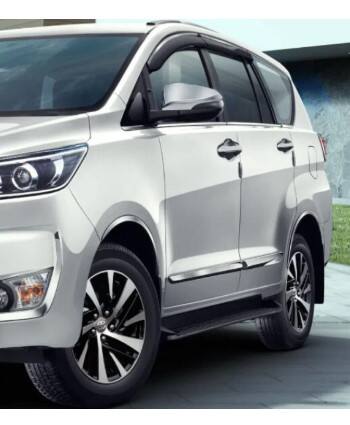 Toyota Innova Crysta ਦੇ ਸਸਤੇ ਮਾਡਲ ਨੂੰ ਲੈ ਲੱਗੀ ਭੀੜ, ਘੱਟ EMI 'ਤੇ ਲੈ ਜਾਓ ਘਰ...