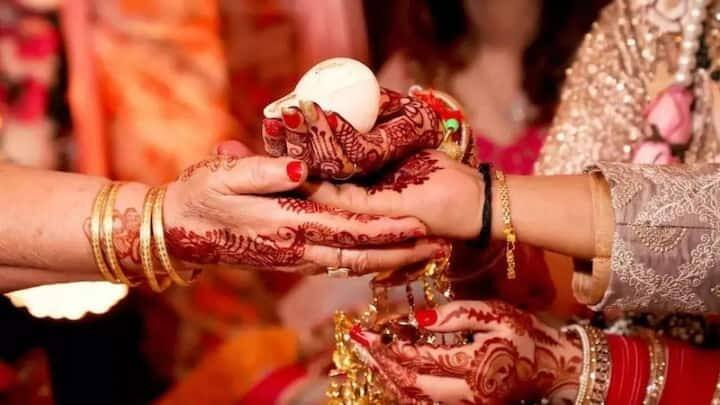 ઉત્તરાખંડમાં UCC લાગુ થયા બાદ તમામ લોકો માટે લગ્નની નોંધણી ફરજિયાત બની ગઈ છે.