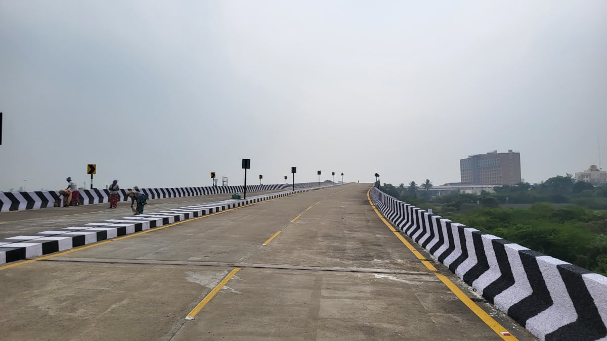 Singaperumal Koil Flyover: திறக்கப்படும் சிங்கப்பெருமாள் கோவில் பாலம்.. தீர்ந்தது 20 வருட தலைவலி.. தேதி தெரியுமா?
