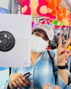 Anasuy Bharadwaja : నుమాయిష్​ ఎగ్జిబేషన్​లో అనసూయ భరద్వాజ్.. అయ్యో మేడమ్ మిమ్మల్ని ఎవరు గుర్తుపట్టలేదా?