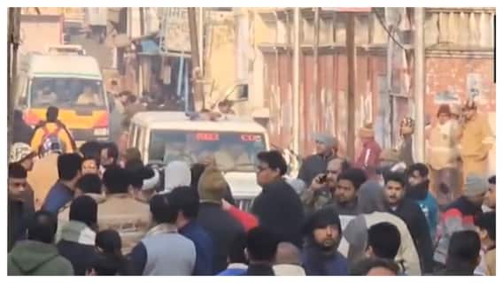 7 Dead, Over 50 Injured As Wooden Structure Collapses During Religious Event In Baghpat