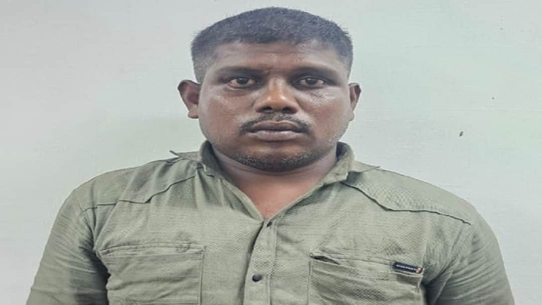 ஆபாச படங்களை அழிக்க வேண்டும்..ஏமாறாதீங்க.. பணத்தை இழக்காதீங்க..!