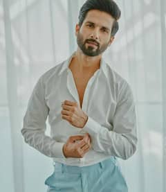 भाड़े का घर था, कपड़े खरीदने के नहीं थे पैसे, आज 300 करोड़ का मालिक है ये बच्चा