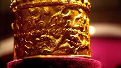 Gold Helmet Stolen: 2500 साल पुराना सोने का हेलमेट चोरी, फिल्मी कहानी जैसे हुई डकैती, इंटरपोल एक्टिव