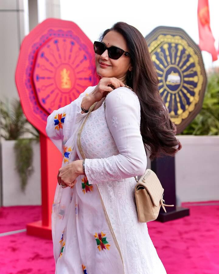 Y क rayrियir की r शु rurुआत rayrने kanaut पthaut ीति k फिल फिल फिल दिल से से से से से अपने से अपने बॉलीवुड अपने बॉलीवुड अपने अपने अपने से अपने अपने से से से से से से से से से से दिल दिल फिल फिल इसके ranak वो वो कई कई rurहिट फिल r में r में r नज नज नज नज नज नज