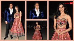 हार्ट शेप टॉप और कर्ली हेयर... इंडो-वेस्टर्न लुक में ग्लैमरस लगीं खुशी कपूर, वेलवेट ब्लेजर में जचे जुनैद खान