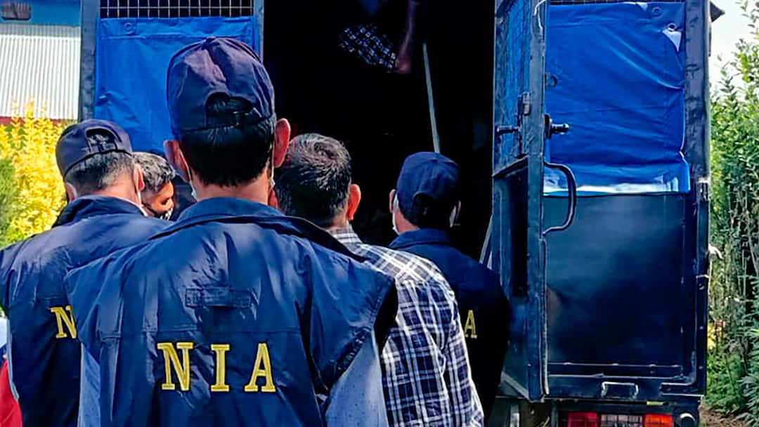 NIA Raids Over 15 Places In Tamil Nadu As Part Of 'Radicalisation' Probe Tamil Nadu NIA Raids Over 15 Places As Part Of Radicalisation Probe NIA Raids Over 15 Places In Tamil Nadu As Part Of 'Radicalisation' Probe