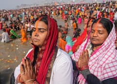 मौनी अमावस्या के स्नान से कुछ घंटे पहले सामने आईं ये तस्वीरें आपको कर देंगी अचंभित, आप भी देखें