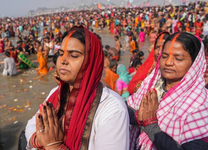 मौनी अमावस्या के स्नान में 10 करोड़ लोगों के आस्था की डुबकी लगाने की उम्मीद है. इस बीच प्रशासन ने परामर्श जारी किया है.