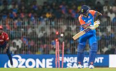 PHOTOS: पिछली 10 पारियों में लगाया सिर्फ एक अर्धशतक, सूर्यकुमार यादव की फॉर्म बनी चिंता का विषय