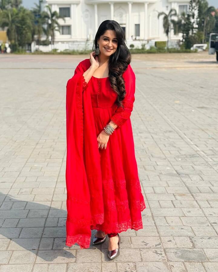 Dipika Kakar: After a hiatus from acting to embrace motherhood, ‘Sasural Simar Ka’ star Dipika Kakar is back, this time in a culinary avatar. A self-proclaimed foodie, she often shares her homemade delicacies online. Her love for cooking has now landed her a spot on Celebrity MasterChef, with a reported weekly fee of Rs 2-3 lakh. (Image: Instagram/@Ms.dipika)