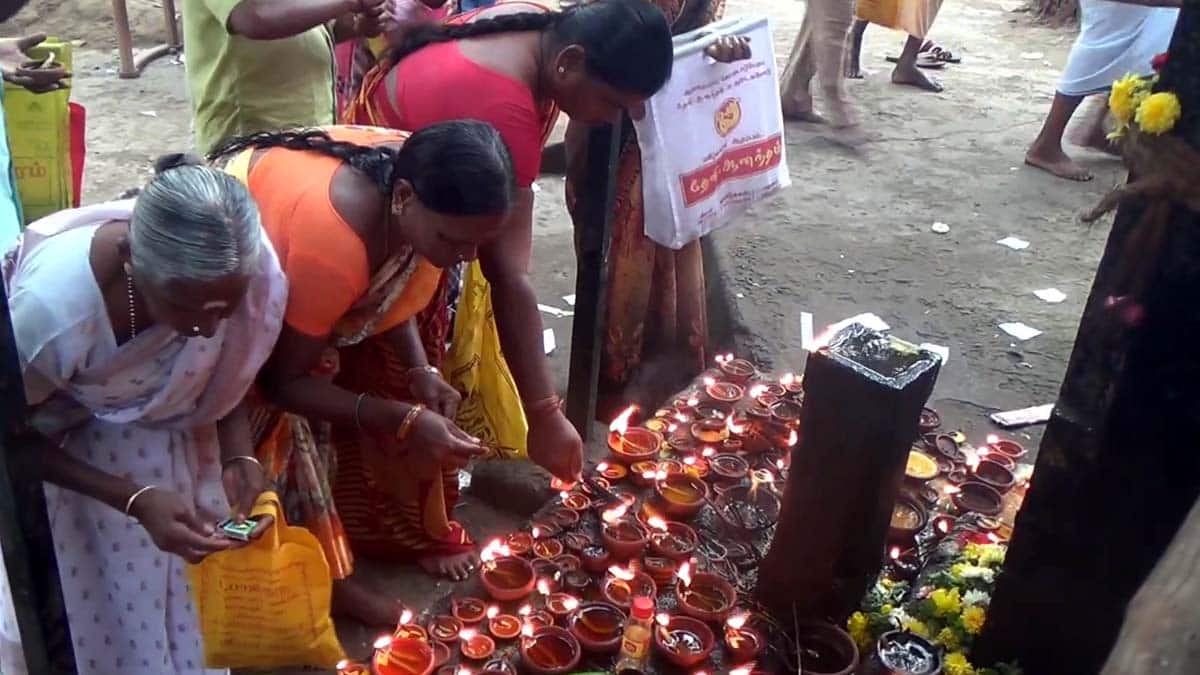 Thai amavasai 2025: தை அமாவாசை... தேனி மாவட்ட நீர் நிலைகளில் பொதுமக்கள் வழிபாடு