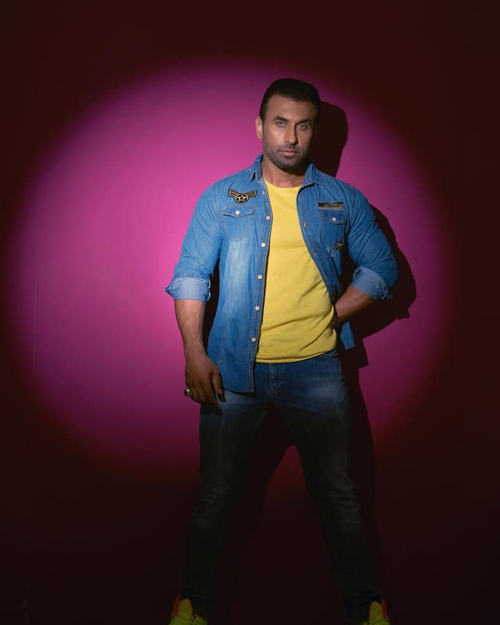 Rakhi and Dodi are also reportedly planning a honeymoon in Switzerland or the Netherlands and intend to settle down in Dubai, adding excitement and curiosity to Rakhi's ongoing romantic journey.