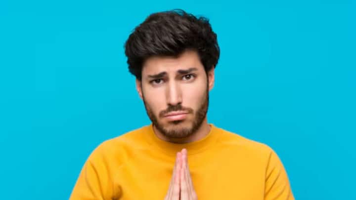 দোষ না থাকলেও অনেকে Sorry বলেন, বার বার করে ক্ষমা চান। হতে পারে, দ্বন্দ্ব এড়াতে চাইছেন তাঁরা। শান্তি বজায় রাখতে কিছু না করেও আপনা থেকে Sorry বলেন অনেকে।