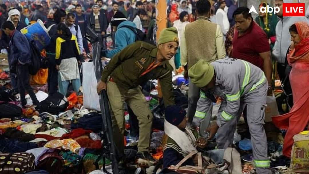 Maha Kumbh Stampede Update Prayagraj Tragedy devotees safety akhada response Naga Sadhu Prayagraj Mahakumbh Stampede: महाकुंभ में भगदड़ की घटना पर बोले नागा साधु- 'हम तो 3 को भी कर लेंगे स्नान, लेकिन...',