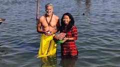 Milind Soman: 'আমার হৃদয় পূর্ণ', মহাকুম্ভে পুণ্য়স্নানের পরেও মিলিন্দকে ছুঁয়ে গেল পদপিষ্ট হওয়ার মর্মান্তিক দুর্ঘটনা