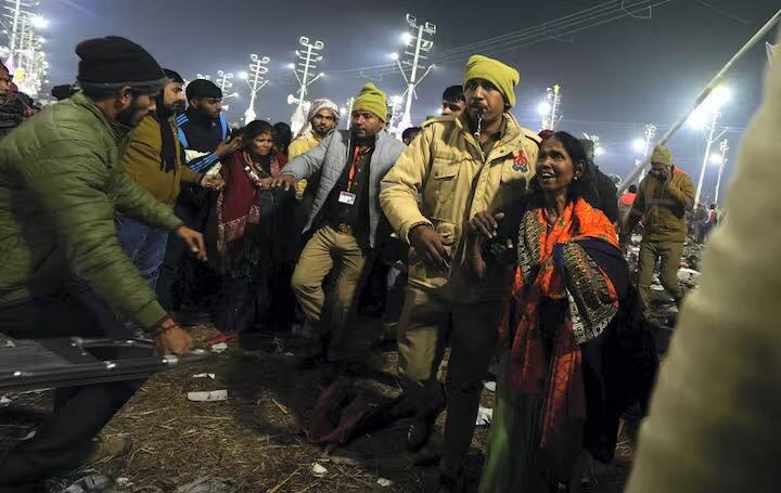 महाकुंभमेळा परिसरात झालेल्या चेंगराचेंगरीनंतर, पोलीस आणि सुरक्षा दलांनी तात्काळ कारवाई केली आणि परिस्थिती नियंत्रणात आणली.