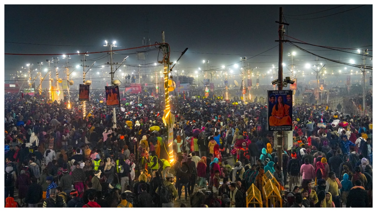 कुंभ में अघोरी साधू को महिला बता रही अपना पति, बाबा मानने को नहीं तैयार, अब होगा DNA टेस्ट!