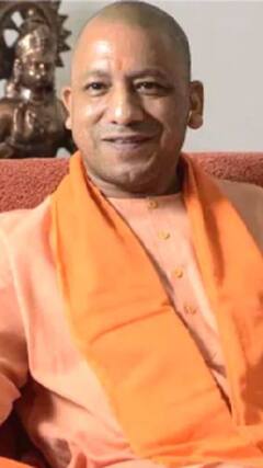 किसी पर अफवाह पर ध्यान ना दें - योगी | ABP SHORTS