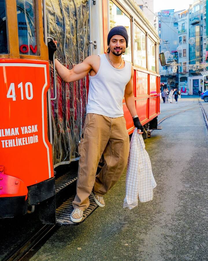 Mr. Faisu: Internet sensation Mr. Faisu, known for his viral content and past appearances on Jhalak Dikhhla Jaa and Khatron Ke Khiladi, is now stepping into the culinary world. He is reportedly earning Rs 2 lakh per week on Celebrity MasterChef. (Image: Instagram/@mr_faisu_07)