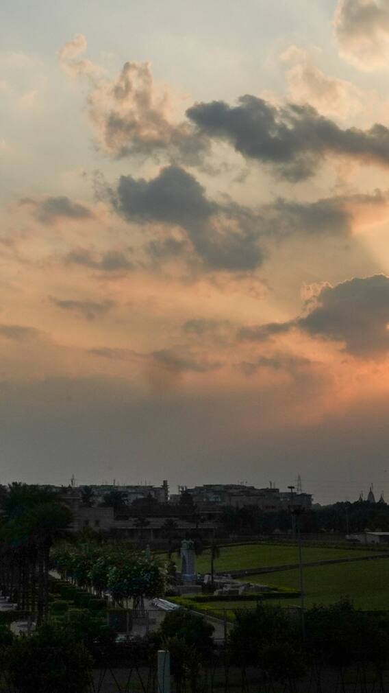 दिल्ली में फिर होगा मौसम में बदलाव, बारिश को लेकर जारी