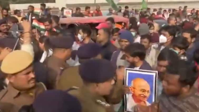 BPSC Aspirants Protest In Patna Against State Govt, Demand Re-Exam — Video