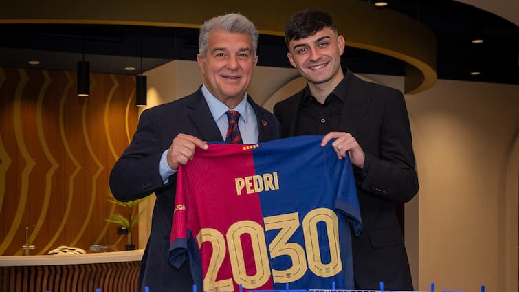 Pedri 2030! FC Barcelona 'Magician Number 8' Signs Long-Term Deal | Details Inside