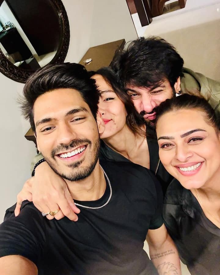 Shilpa also took to Instagram and shared a few photos from the night.