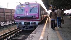 बिना टिकट ट्रेन में चढ़ने के बाद क्या TTE से मांग सकते हैं टिकट? ये हैं नियम