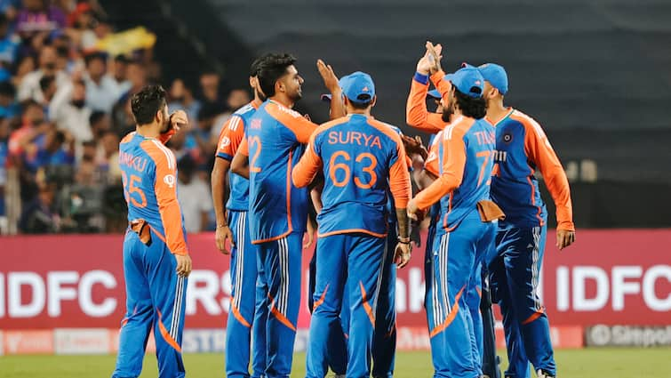 Indian Bowlers Script Sensational Comeback Vs England; Clinch Nail-Biting Win In 4th T20I