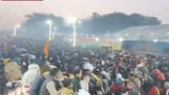 In Pics: महाकुंभ में मौनी अमावस्या पर तीन जगहों पर मची थी भगदड़, सामने आईं भयावह तस्वीरें