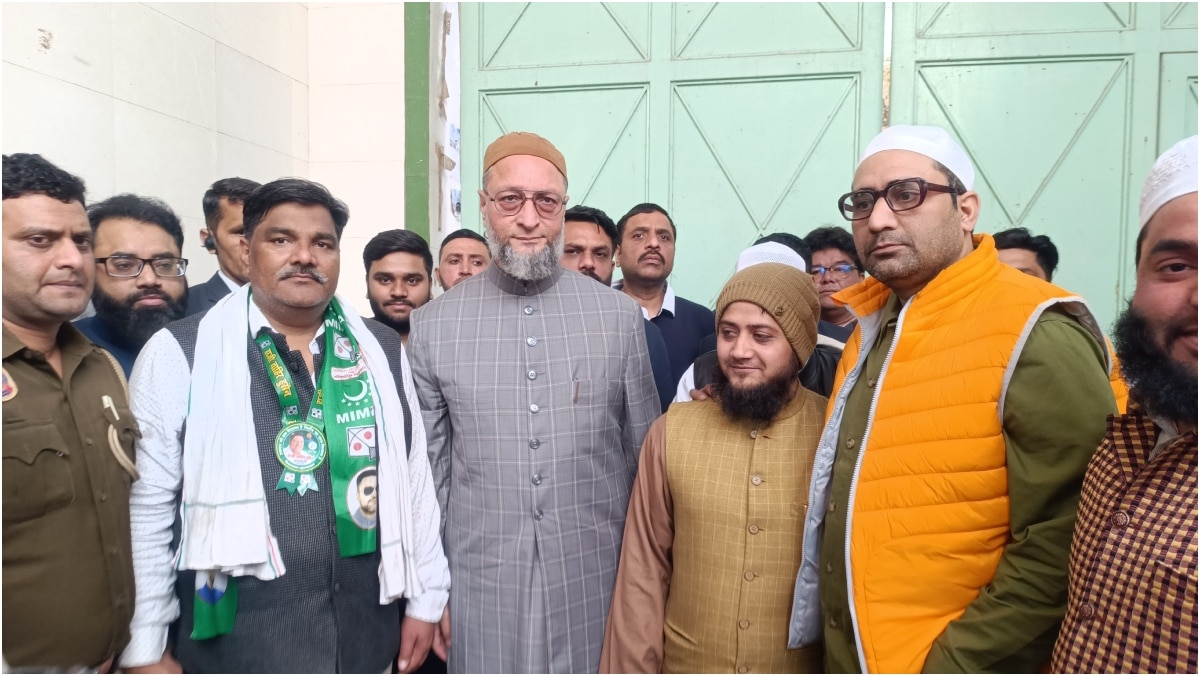 AIMIM नेता शौकत अली का कांवड़ियों पर विवादित बयान, कहा- ‘जो शराब के नशे में…’